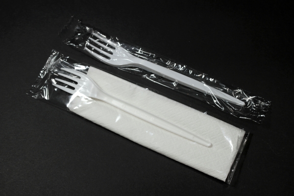 <a href=en/evoeszkozok/csomagolt/>Wrapped Cutlery</a>